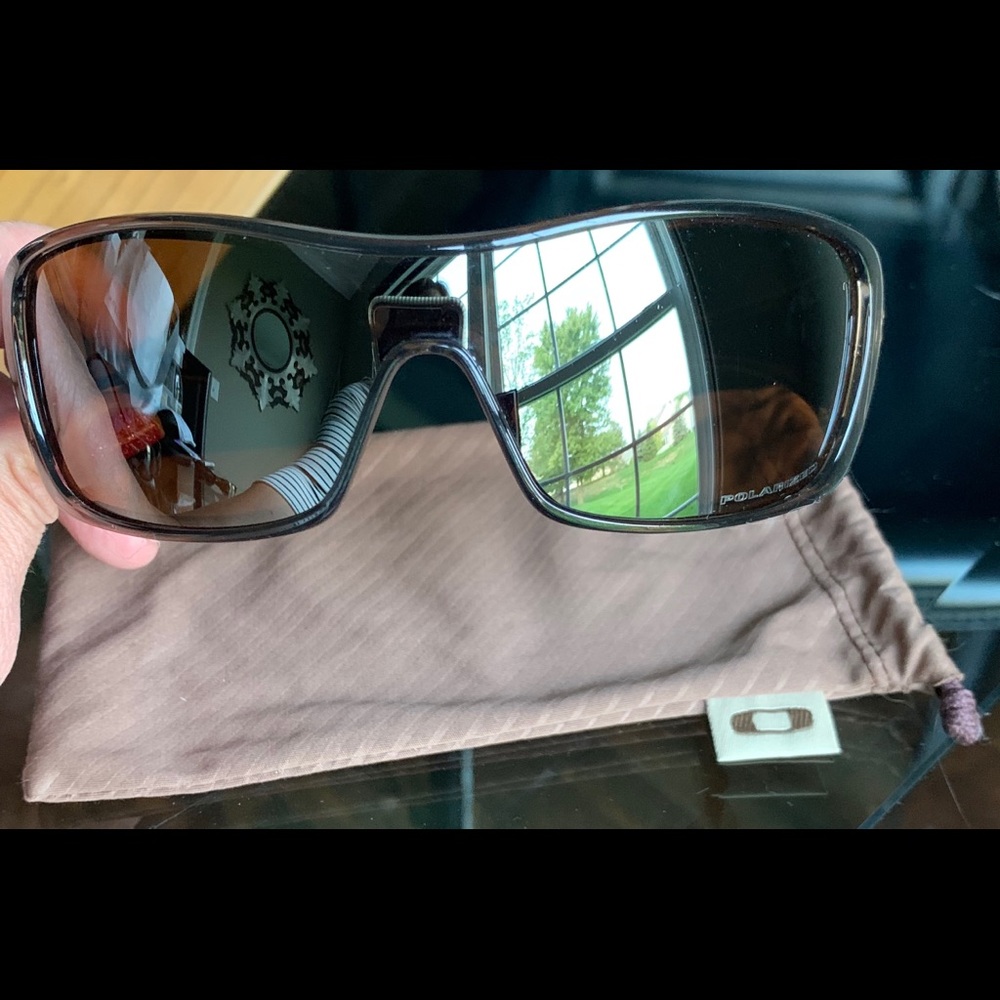 Oakley Polarized Sunglasses Brown Sporty Tint